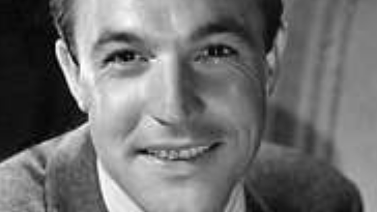 Gene Kelly age height biography family